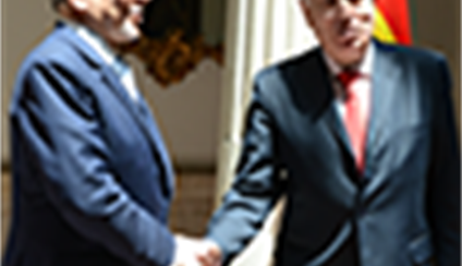 El ministro García-Margallo recibe a su homólogo de Túnez