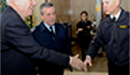 García-Margallo imparte una conferencia en el CESEDEN