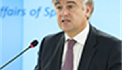 Ignacio Ybáñez interviene en la Conferencia de Desarme