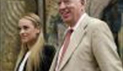 El ministro de Asuntos Exteriores y de Cooperación recibe a Lilian Tintori, esposa del líder político venezolano Leopoldo López.