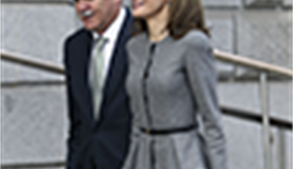 Doña Letizia visita la AECID