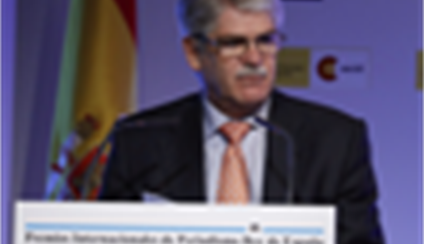 Su Majestad el Rey entrega los Premios Internacionales de Periodismo