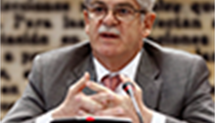 Alfonso Dastis comparece ante la Comisión de Asuntos Iberoamericanos