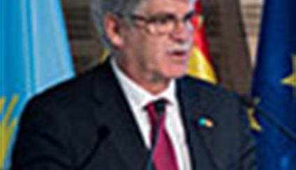 El ministro presenta el Pabellón de España en la Expo de Astaná 2017