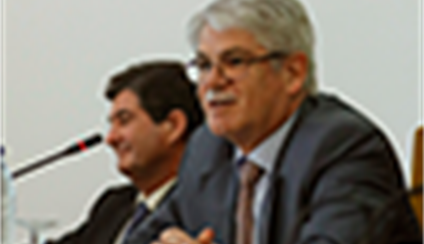 El ministro inaugura un Seminario sobre Derecho Internacional y Prevención de Conflictos