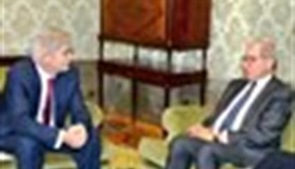 Alfonso Dastis recibe al director general de la Organización para la Prohibición de las Armas Químicas