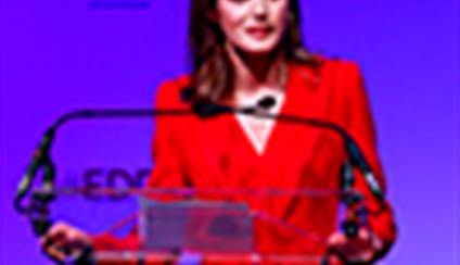 Su Majestad la Reina asiste a la sesión inaugural de las Jornadas europeas del desarrollo (EDD)