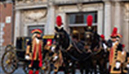 Su Majestad el Rey recibe cartas credenciales de nuevos embajadores