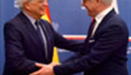 Josep Borrell se reúne con su homólogo polaco