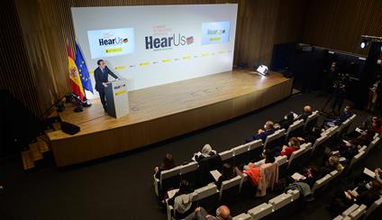 Cumbre de Mujeres Afganas HearUs