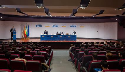Seminario de universitarios sobre la Cumbre de la OTAN