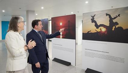 Albares inaugurates the “Cities of the Presidency: a European tour of Spain” exhibition