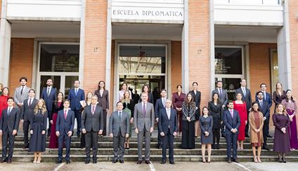 His Majesty the King presides over the handing over of diplomas to new diplomats