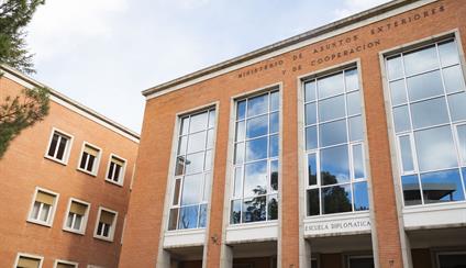 Guía sobre las oposiciones a la Carrera Diplomática