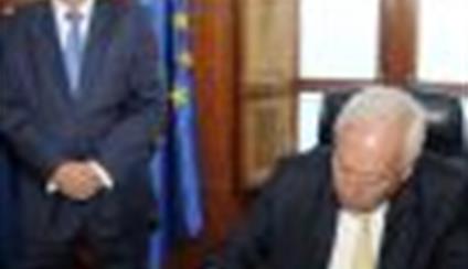 García-Margallo firma en Melilla varios acuerdos de colaboración