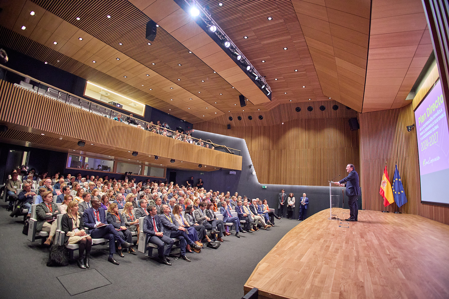 Présentation du Plan directeur de la Coopération espagnole par le ministre des Affaires étrangères, de l'Union européenne et de la Coopération en octobre 2024. Photo : Pepe Méndez (Nolsom) / MAUEC